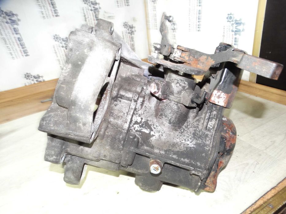 Б/у коробка передач Volkswagen Polo IV 9N/9N3 1.2 бензин 2001-2009 FQE