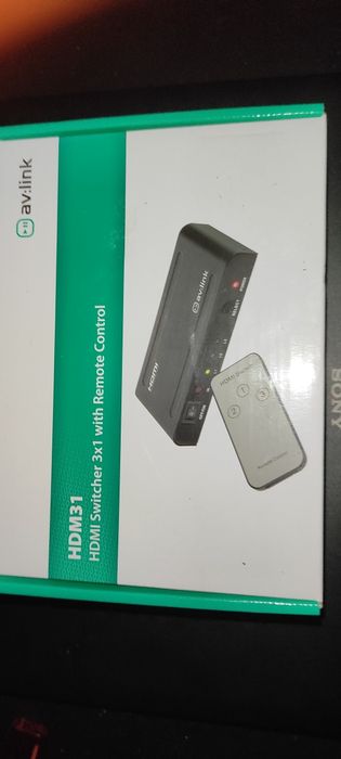 Switcher  hdmi  com comando 1 out, 3 in