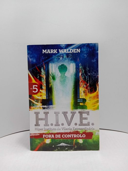 Livros H.I.V.E. - de Mark Walden