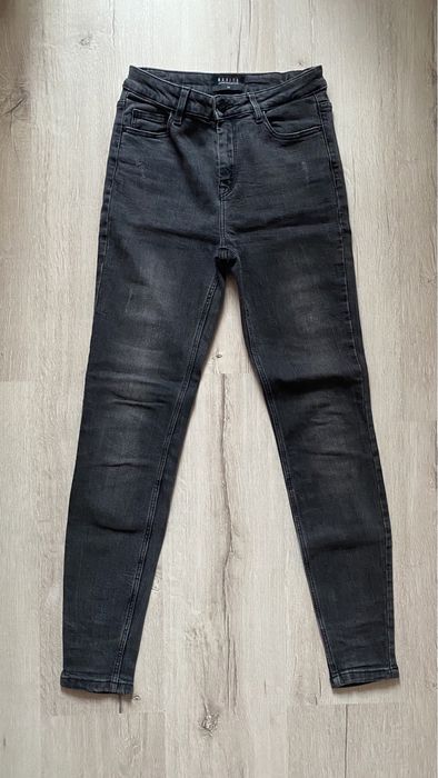 Джинси розмір 32 або XXS