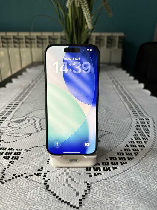 Sprzedam iPhone 15 Pro– Biały, 128GB