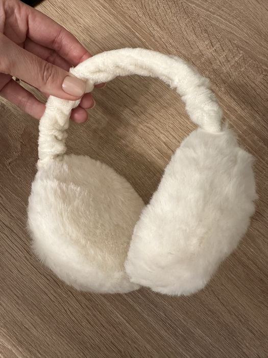 білі вушка навушники