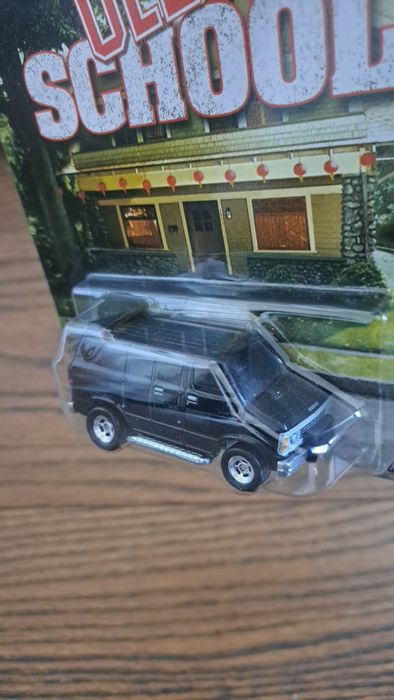 Hot Wheels Dodge Ram Van 1979 Premium