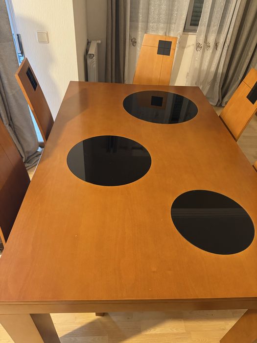 Conjunto de Sala - Mesa, cadeiras , comoda e espelho