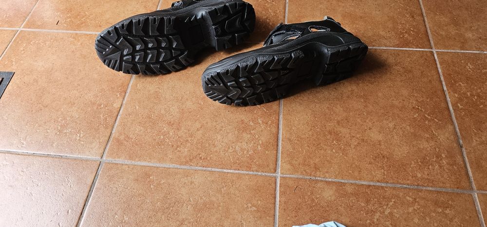 Sandały  ochronne FTG rozmiar 43