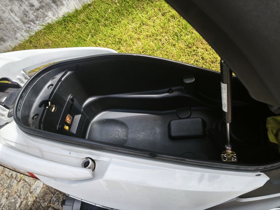 SYM GTSi Maxi Scooter 125