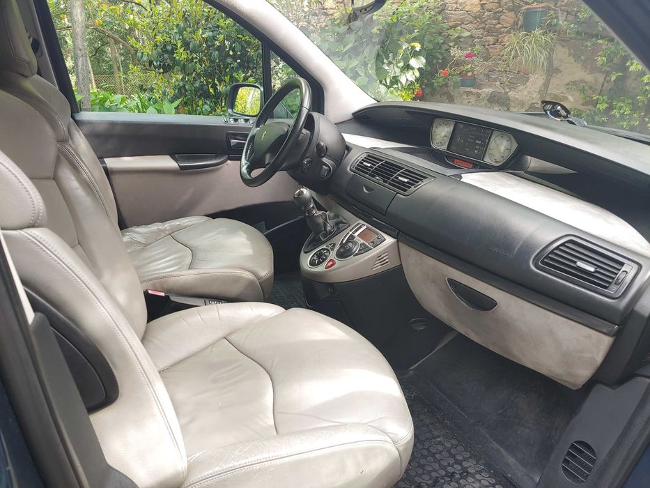 Peugeot 807 2.2 HDi 170cv 7 Lugares | Nacional