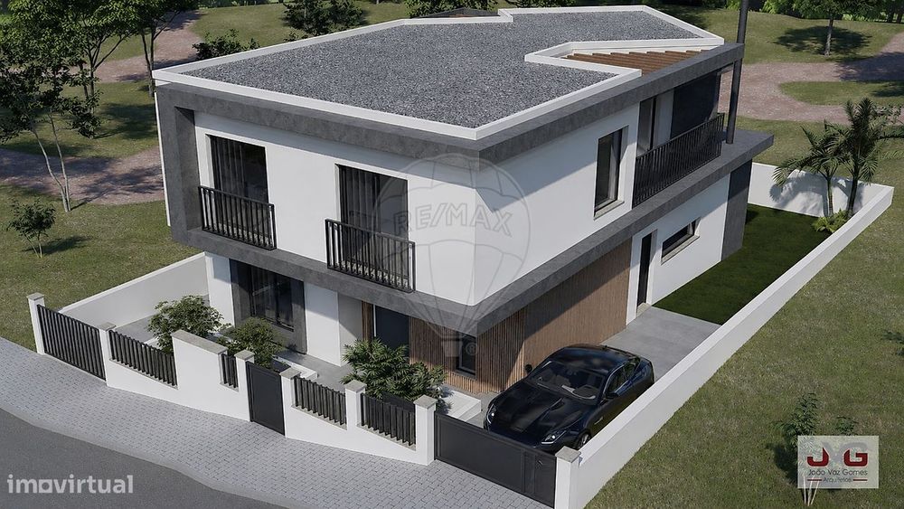 Moradia T4 para venda