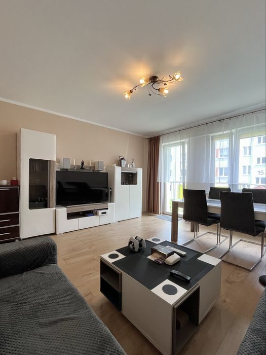 Mieszkanie na wynajem 2 pokoje 1 piętro balkon umeblowane Lelewela Koszalin