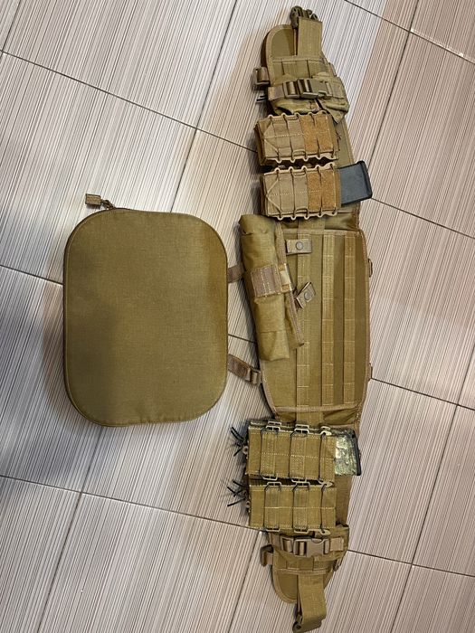 Військове спорядження: плити,магазини, підсумки,рпс,