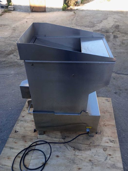 Cortador de batatas automático