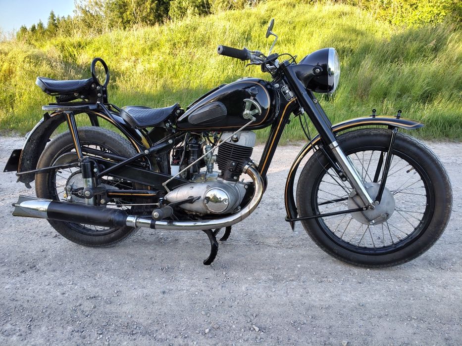 Motocykl Iż 49 1954r