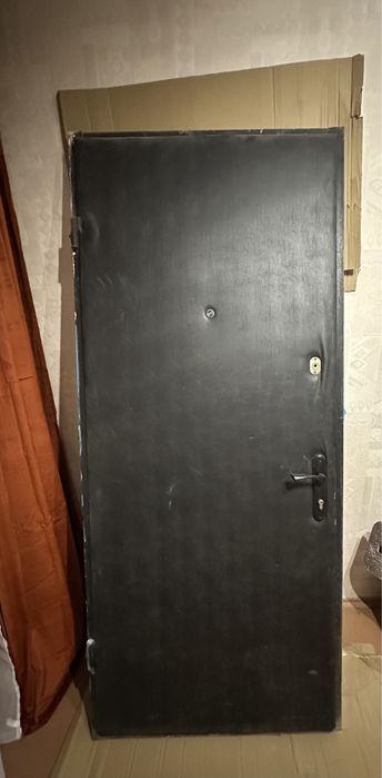 Брони двери БУ металеві 85 см ширина