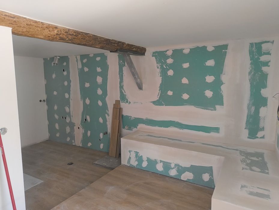 Pladur, pisos flutuantes e rodapés