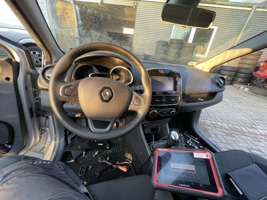 Торпеда консоль аербек AirBag Рено кліо 4 Renault Clio 4
