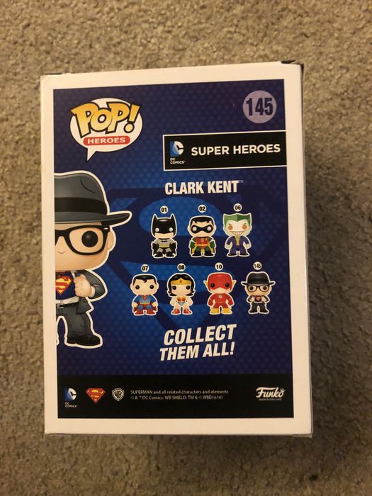 Funko Pop Clark Kent hot topic exclusive