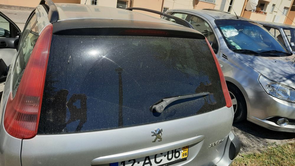 Peugeot 206 com 176 mil km