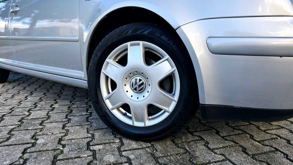 Volkswagen Bora 1.9 tdi 110cv muito estimado