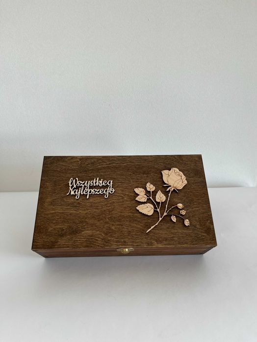 Skrzynka PREZENT  Niezbędnik  PUDEŁKO