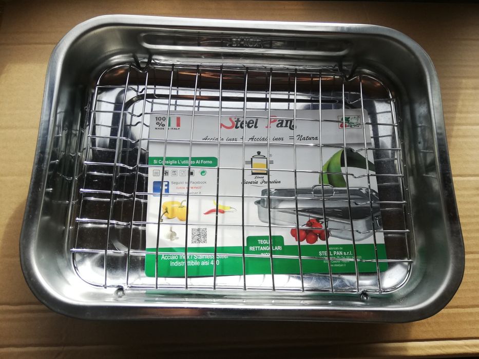 Assadeira E forma de pudim em metal   NOVAS l