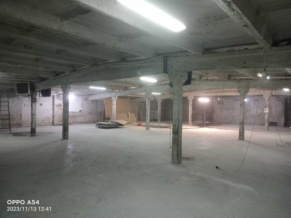 Продаж склад виробничих прим. від 500 до 3600 м2. Бровары, Красилівка