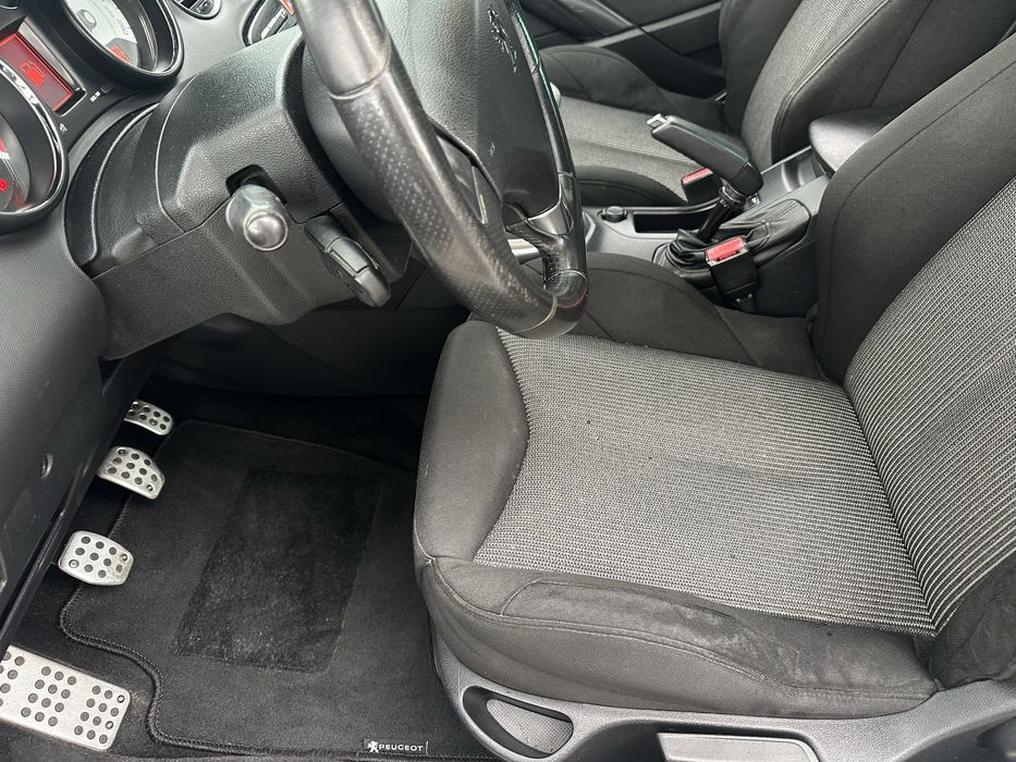 Peugeot 308cc Hdi