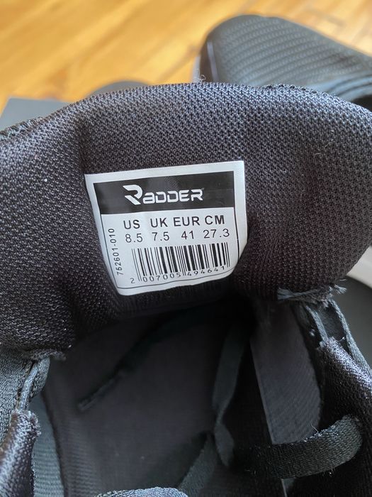 Кросівки чорні Radder