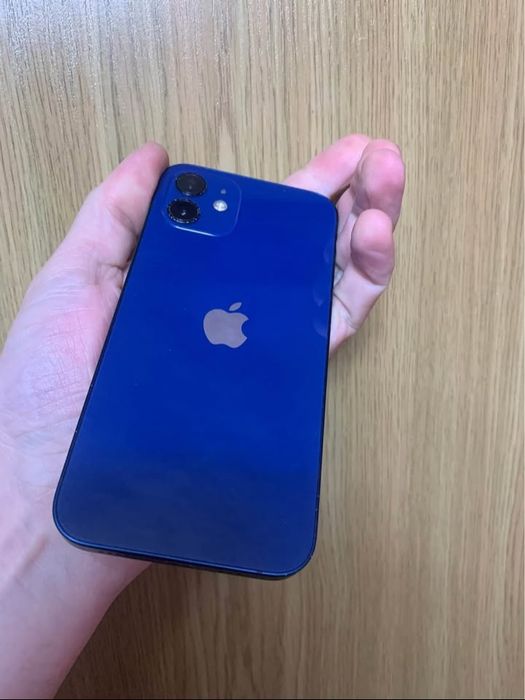 iPhone 12 Б/у в хорошому стані