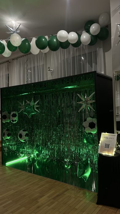 Fotobudka/ścianka do zdjeć Explobox/urodziny/impreza/wesele