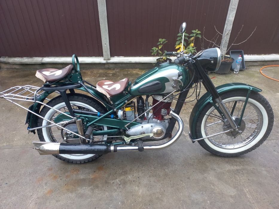 Мотоцикл Иж 49 1957г: 2 900 $ - Мотоциклы Фастов на Olx