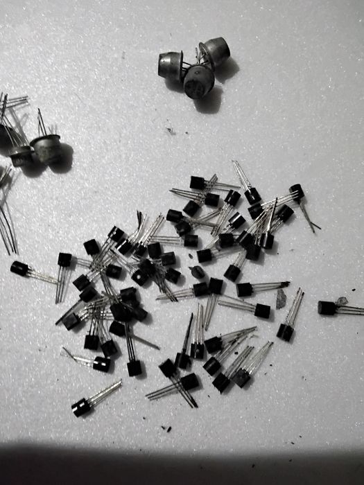 Транзистори СССР.: 10 грн. - Аксесуари й комплектуючі Кам'янець ...