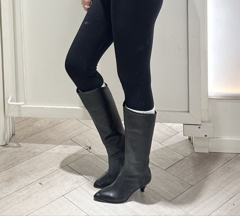 Чоботи на підборах