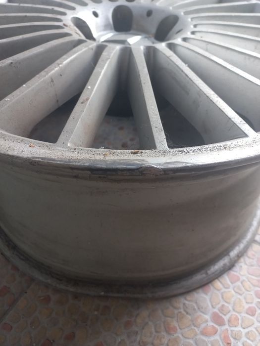 2 Jantes mercedes amg