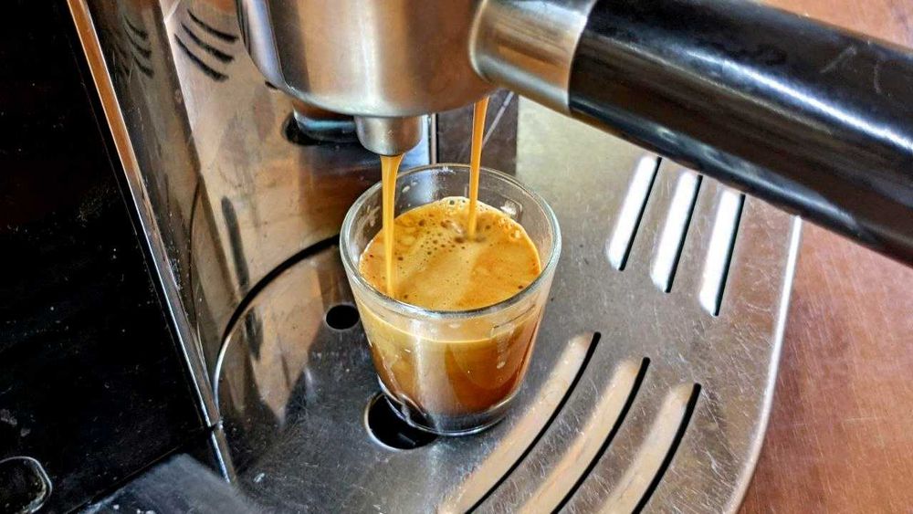 Еспресо кавоварка De'Longhi EC 820
