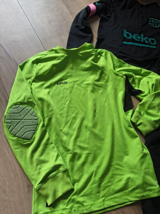 Ubrania sportowe piłka nożna  4szt