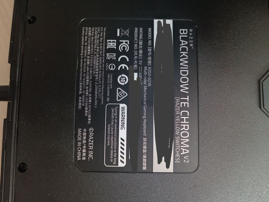 Teclado mecânico Razer BlackWidow Tournament Edition Chroma V2