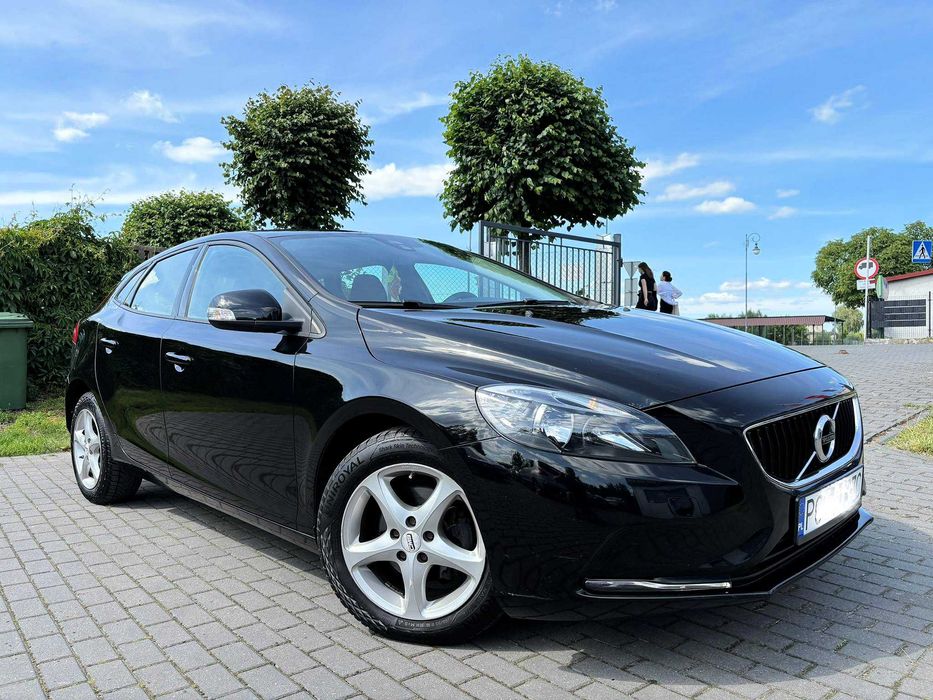 Samochód Volvo V40 2,0 120 KM
