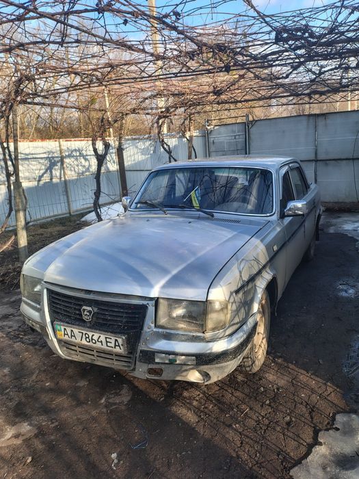 продам автомобіль Волга 3110