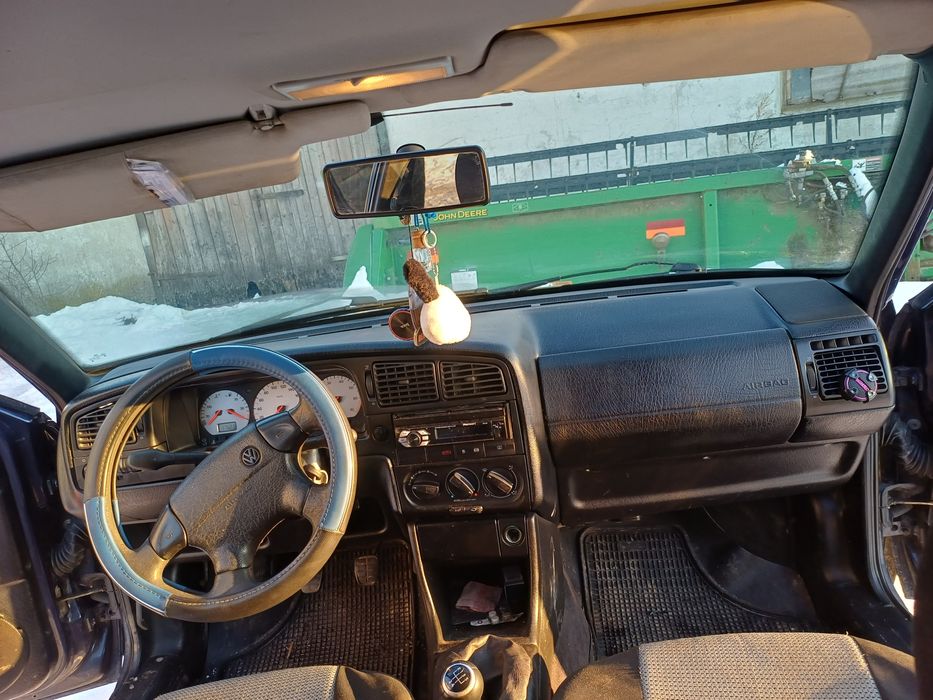 2100,  пасат Б4 газ-бенз