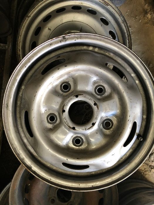 Стальные диски R15 5.5J - Ford Transit