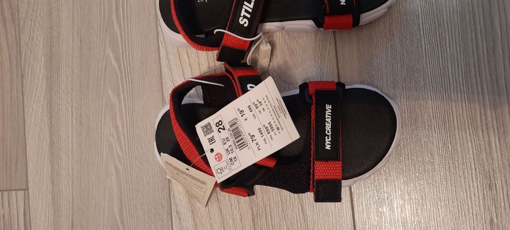 Сандали Reserved розмір 28
