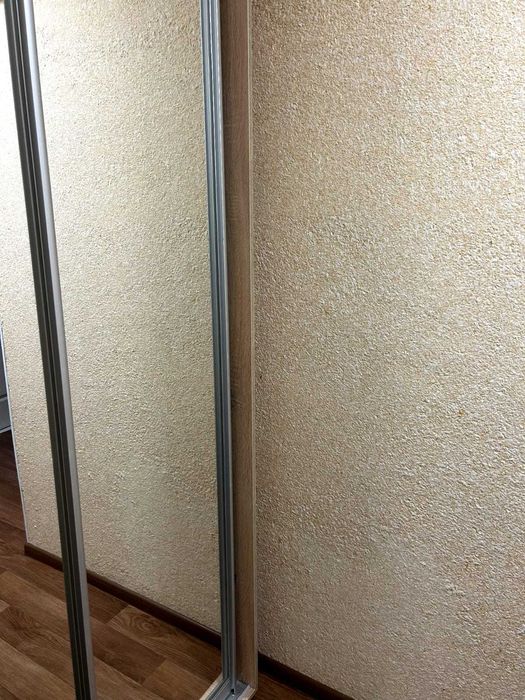 Продається 1-кімнатна квартира в центрі селища Малинівка від власника