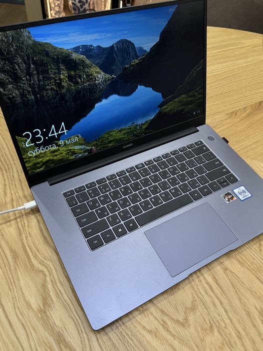 HUAWEI MATEBOOK WRTB-WFE9L(ジャンク) HUAWEI MateBook - купить ноутбуки - Цена на OLX.ua