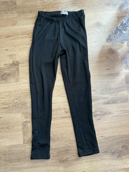 Spodnie dresowe czarne