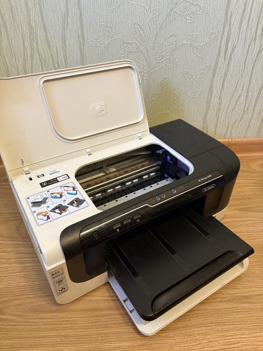 Принтер HP Officejet 6000 (під ремонт)