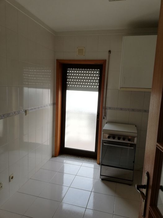 Apartamento T1 Semi Mobilado - Oliveira de Azeméis