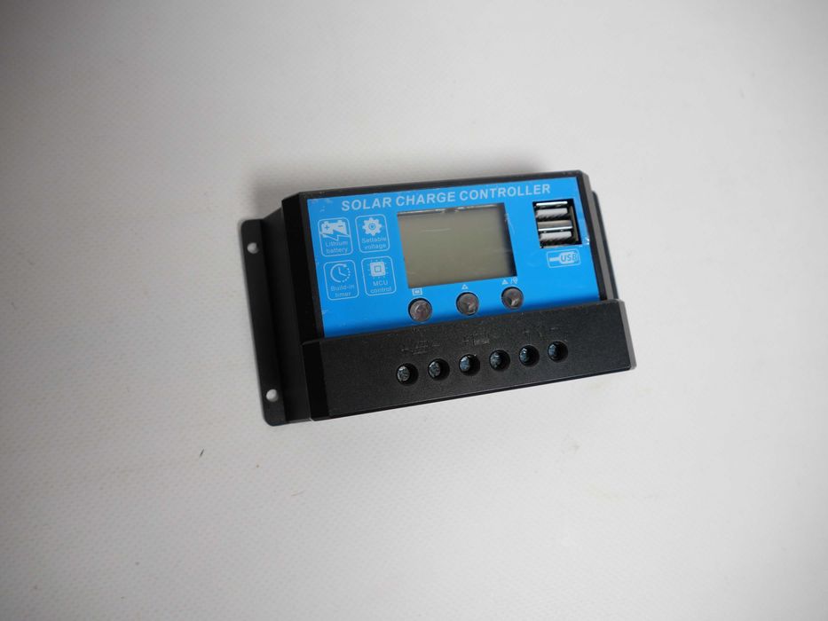 Контролер 10A 12/24B+USB DY1024 Juta