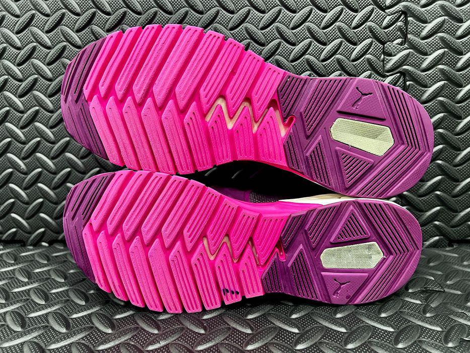 Кроссовки Puma Размер 39 Оригинал Почти новые Беговые Фитнес