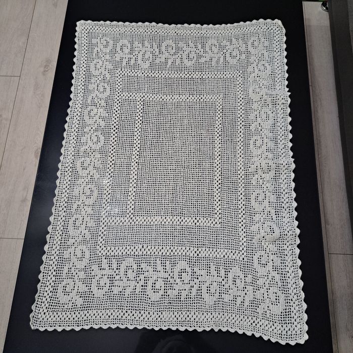 Szydełkowa serweta serwetka bieżnik 70x50