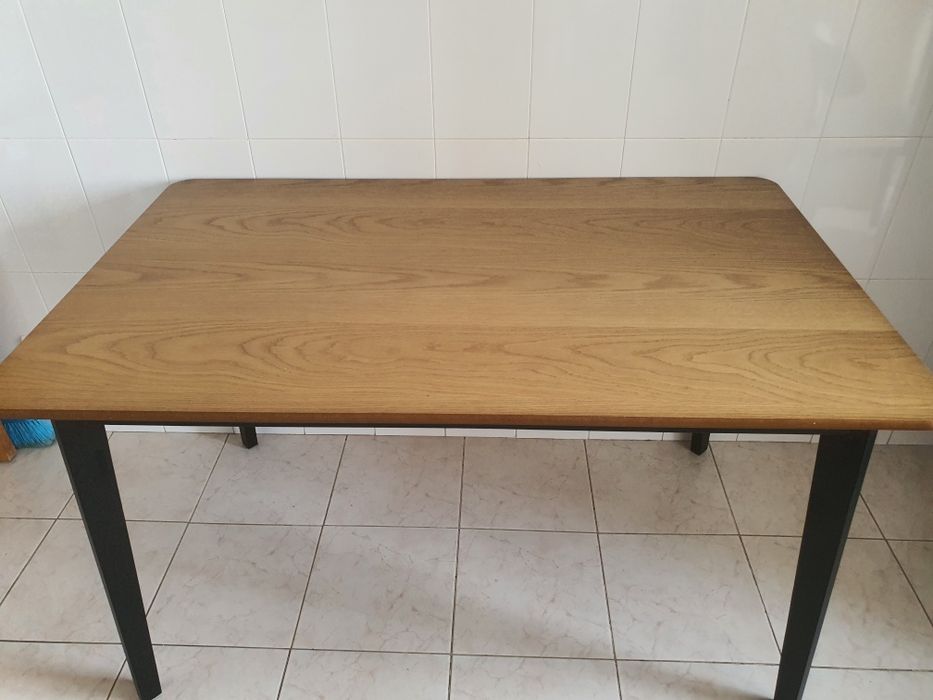 Mesa cozinha ou sala  130×80 -  Nova embalada